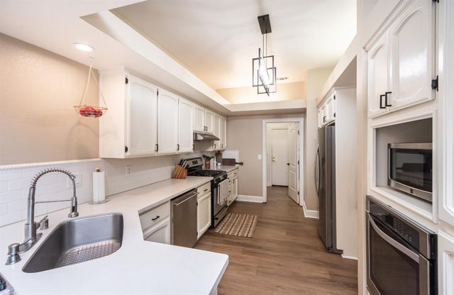 5608 Grand View Ct, Rocklin, CA 95765