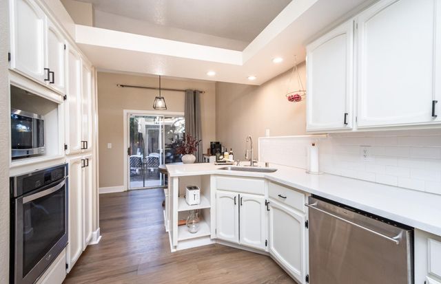 5608 Grand View Ct, Rocklin, CA 95765
