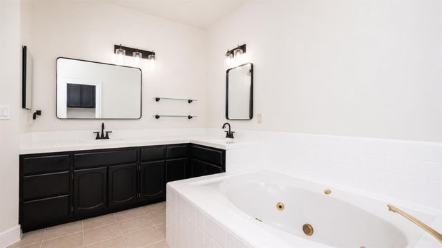 5608 Grand View Ct, Rocklin, CA 95765