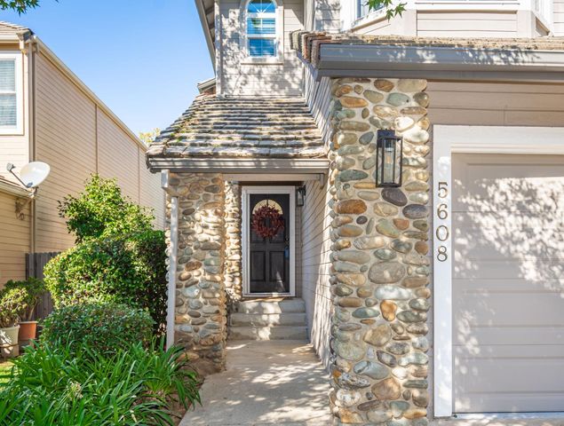 5608 Grand View Ct, Rocklin, CA 95765
