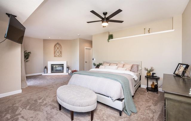 5608 Grand View Ct, Rocklin, CA 95765