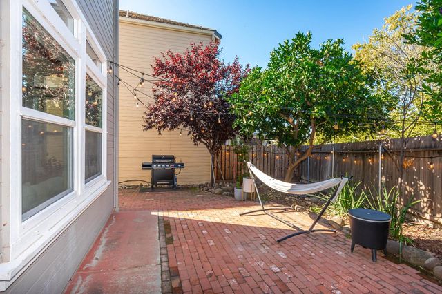 5608 Grand View Ct, Rocklin, CA 95765