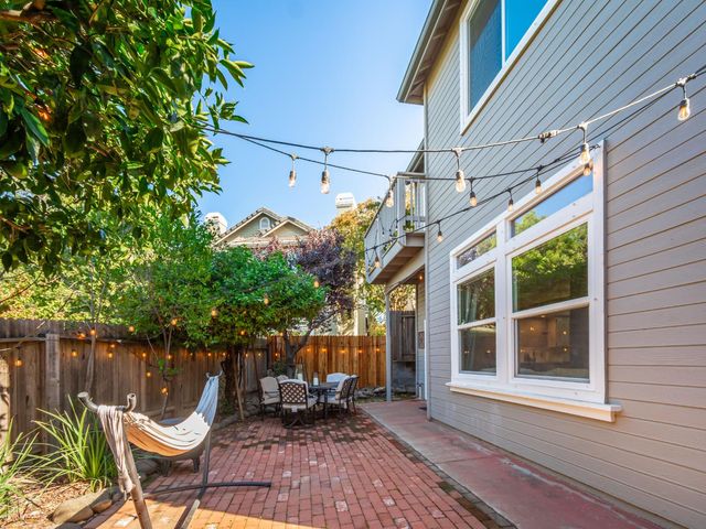 5608 Grand View Ct, Rocklin, CA 95765