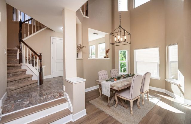 5608 Grand View Ct, Rocklin, CA 95765