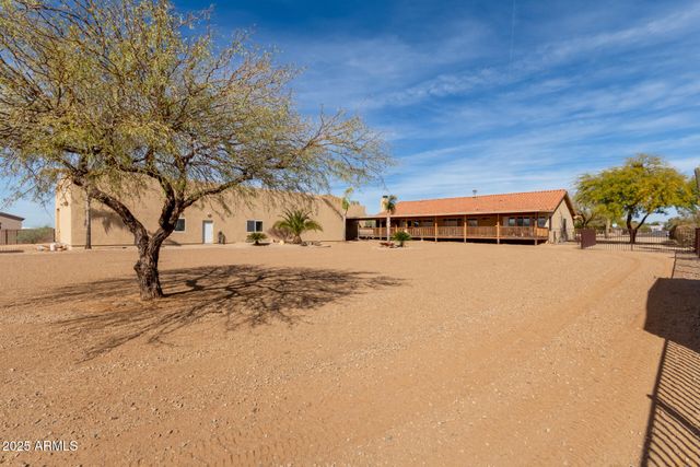 205 E IRVINE Road, Phoenix, AZ 85086
