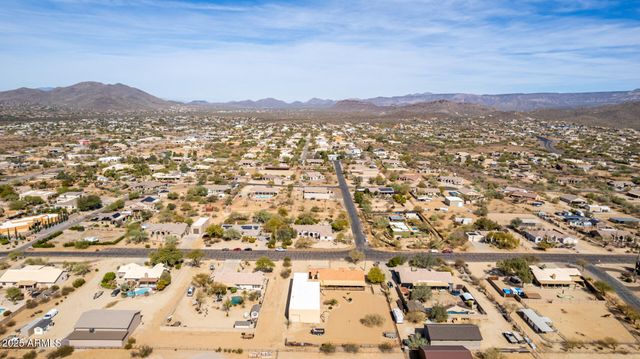 205 E IRVINE Road, Phoenix, AZ 85086