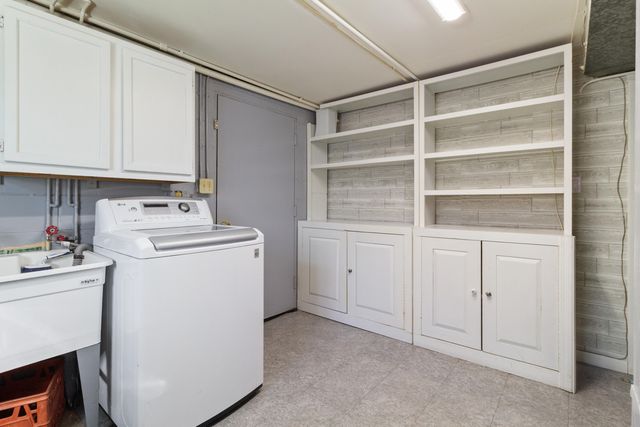 6703 New Jersey Avenue, Hammond, IN 46323