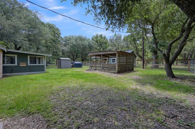 25483 Brushy Creek Drive, Hockley, TX 77447