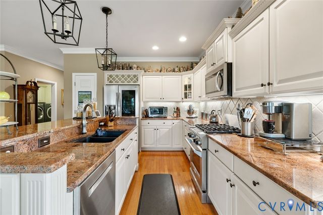 2196 Founders View Ln, Midlothian, VA 23113