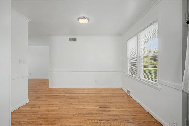 5450 S Boston Avenue, Tulsa, OK 74105