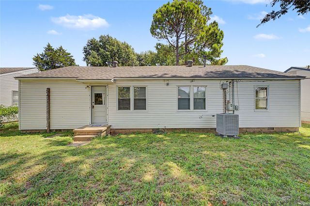 5450 S Boston Avenue, Tulsa, OK 74105