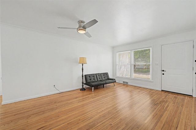 5450 S Boston Avenue, Tulsa, OK 74105