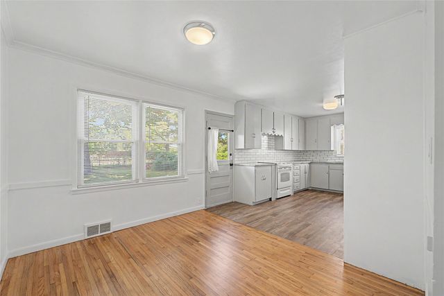 5450 S Boston Avenue, Tulsa, OK 74105