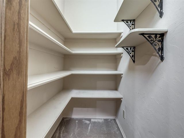 2700 SW 136th Street, Oklahoma City, OK 73170