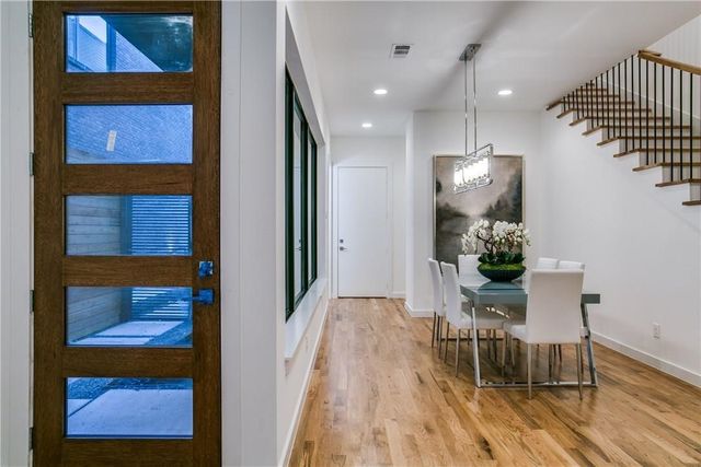 5425 Melrose Avenue, Dallas, TX 75206
