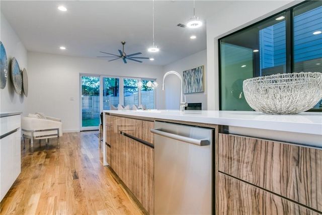 5425 Melrose Avenue, Dallas, TX 75206