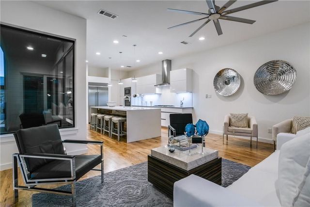 5425 Melrose Avenue, Dallas, TX 75206