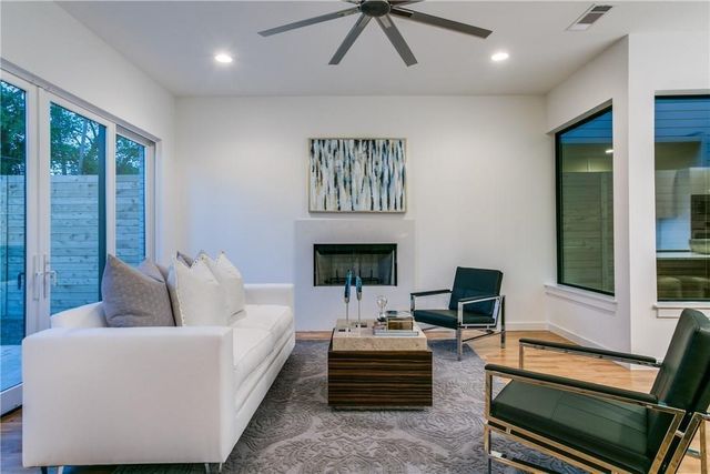 5425 Melrose Avenue, Dallas, TX 75206