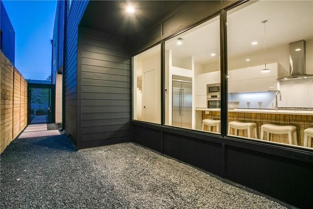 5425 Melrose Avenue, Dallas, TX 75206