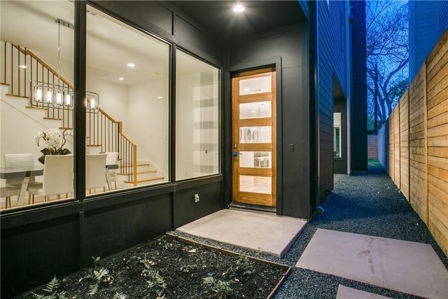 5425 Melrose Avenue, Dallas, TX 75206