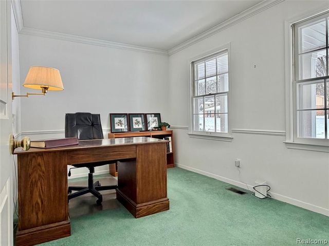 334 Beechview Drive, Rochester, MI 48306