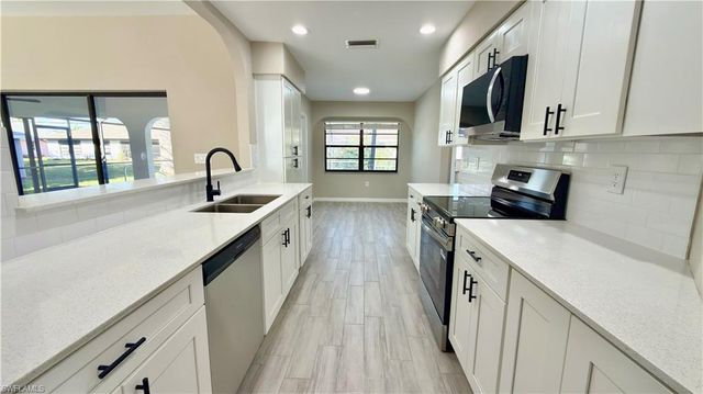 4423 Albacore CIR, Port Charlotte, FL 33948
