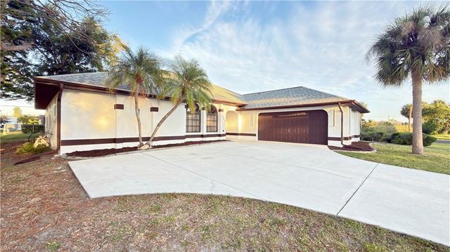 4423 Albacore CIR, Port Charlotte, FL 33948