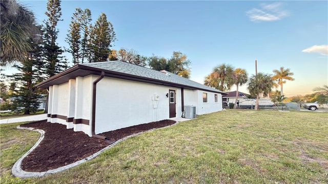 4423 Albacore CIR, Port Charlotte, FL 33948