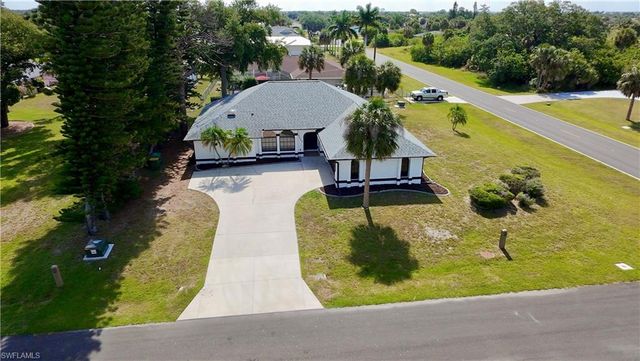 4423 Albacore CIR, Port Charlotte, FL 33948