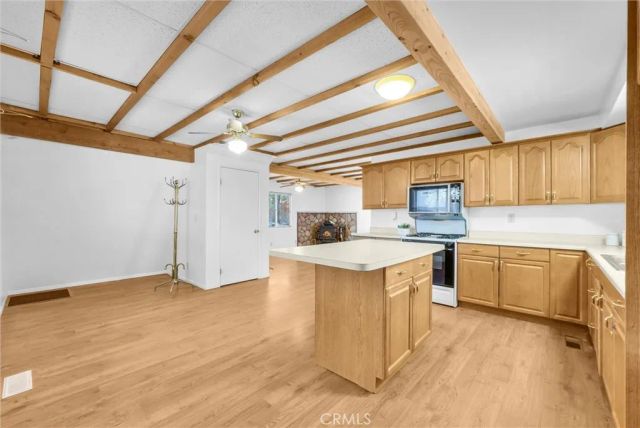283 Sunset, Sugarloaf, CA 92386