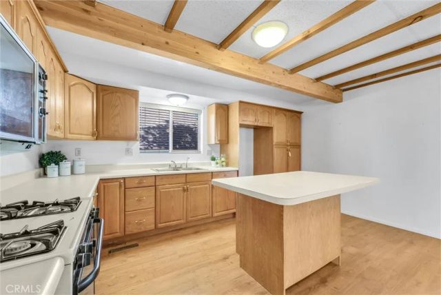 283 Sunset, Sugarloaf, CA 92386