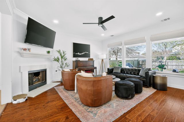 9604 Prescott DR, Austin, TX 78749