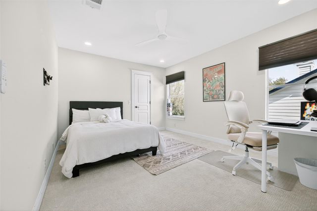 9604 Prescott DR, Austin, TX 78749