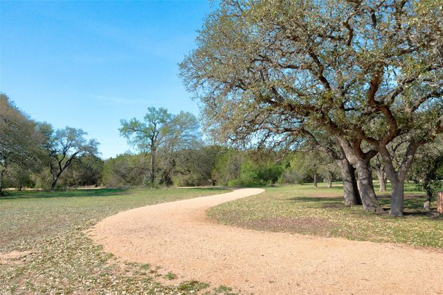 9604 Prescott DR, Austin, TX 78749