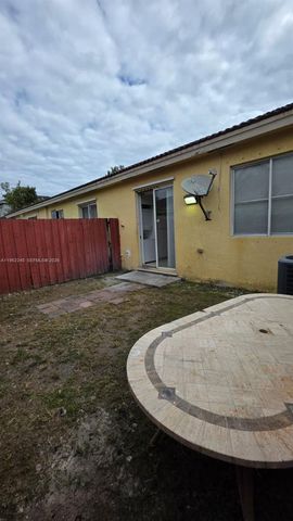 148 SW 15th Rd 148, Homestead, FL 33030