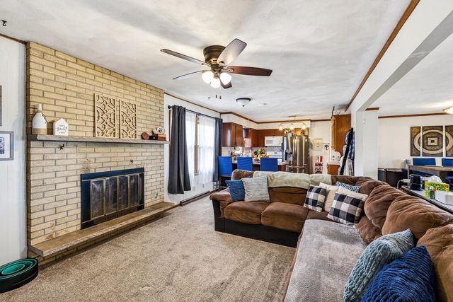 1422 Diamond Court, Sun Prairie, WI 53590