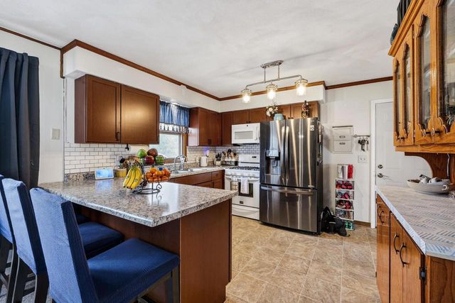 1422 Diamond Court, Sun Prairie, WI 53590