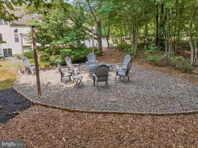 76 CAERNARVON DR, Elverson, PA 19520