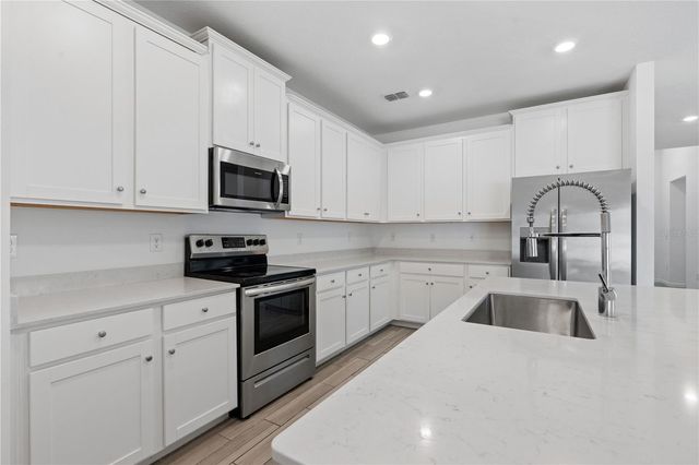 5637 SW 93RD STREET, Ocala, FL 34476