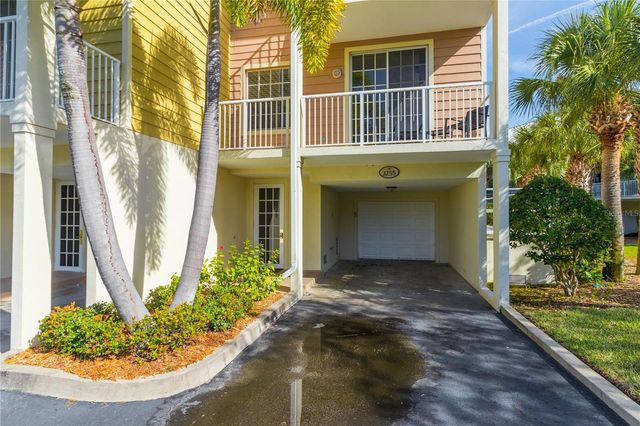 3255 MANGROVE POINT DRIVE, Ruskin, FL 33570