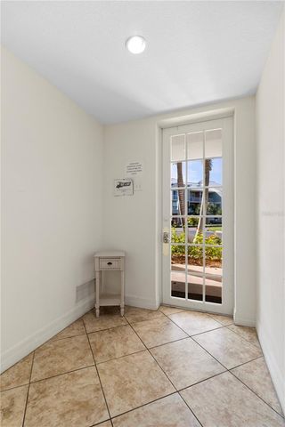 3255 MANGROVE POINT DRIVE, Ruskin, FL 33570