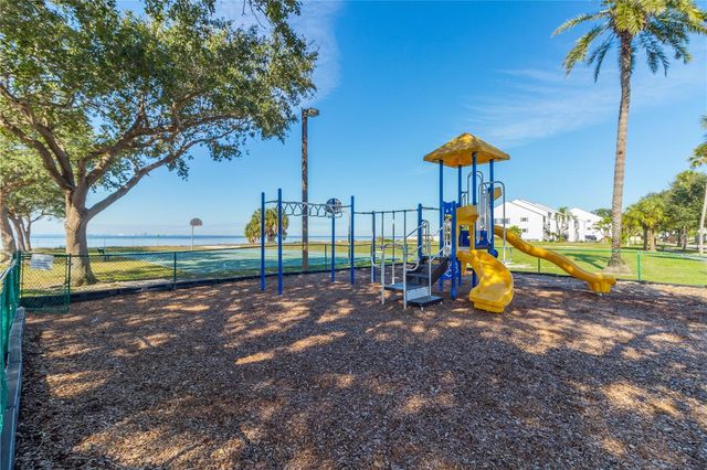 3255 MANGROVE POINT DRIVE, Ruskin, FL 33570