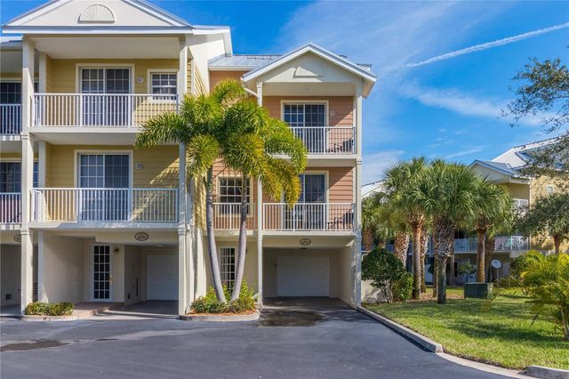 3255 MANGROVE POINT DRIVE, Ruskin, FL 33570