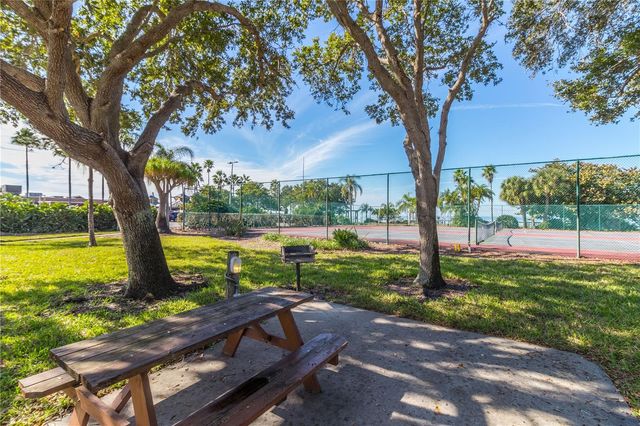 3255 MANGROVE POINT DRIVE, Ruskin, FL 33570