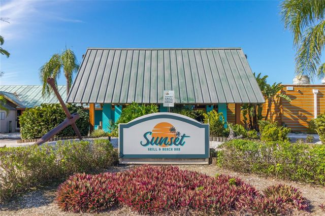 3255 MANGROVE POINT DRIVE, Ruskin, FL 33570