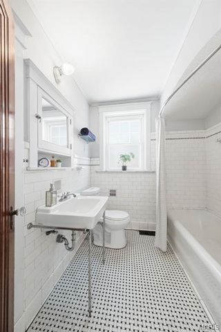 3817 Childress Avenue, St Louis, MO 63109