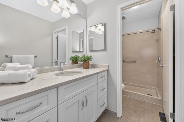 22 Pine Court 22, Bedminster Twp., NJ 07921