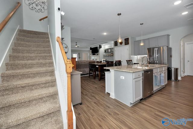 123 Chesire Cove Lane, New Market, AL 35761