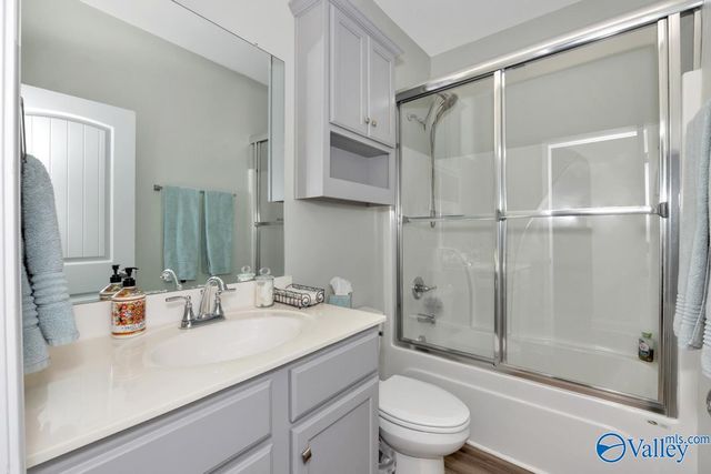 123 Chesire Cove Lane, New Market, AL 35761