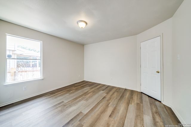 10251 Crystal, Universal City, TX 78148